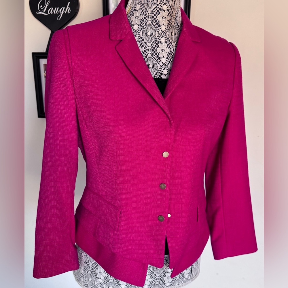 ELIE TAHARI pink blazer! NWT women’s blazer.